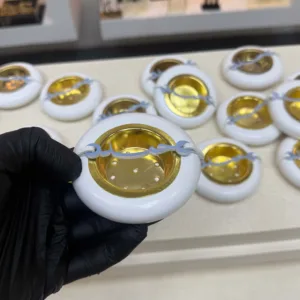 توزيعة مبخرة مع اسم أكريلك 3d