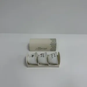 بوكس 3 فناجين مع عبارات العيد